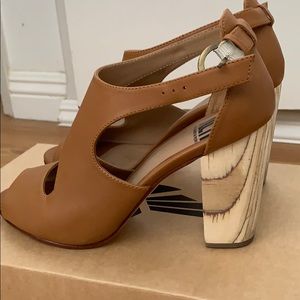 Fortress of Inca shoes - in caramel, size 7